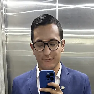Eduardo - Profesor de español y literatura - Duitama