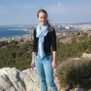 Jehanne - Prof d'histoire - Marseille
