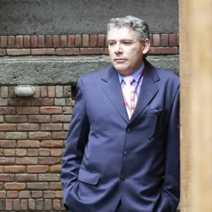 Santiago Andrés - prof de Historia - Santa Marta