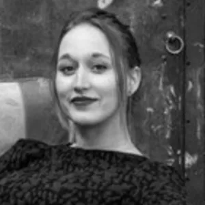 Caroline - Prof de théâtre - Villeurbanne