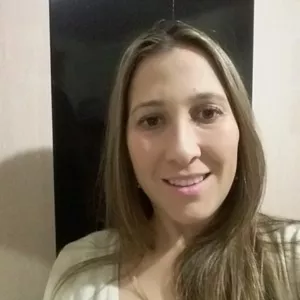 Cintia - Professor de língua portuguesa e literatura - Matinhos (Paraná)