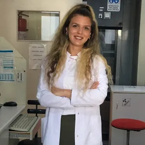 Zeynep - Fen bilimleri öğretmeni - İstanbul