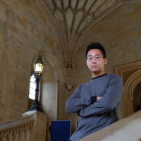 Oxford DPhil student offering maths and physics lessons up to university/MSc level