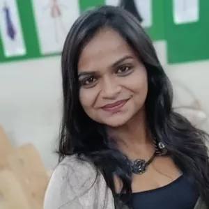 Barkha - Graduate Diploma in Law teacher - Mumbai