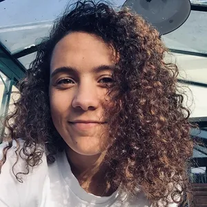 Yelena - Prof d'initiation informatique - Paris
