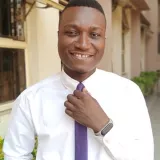 Francis - Economics tutor - Lagos