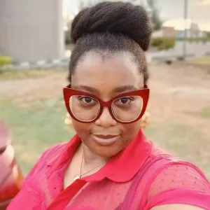 Ayomikusibe - English tutor - Abuja municipal
