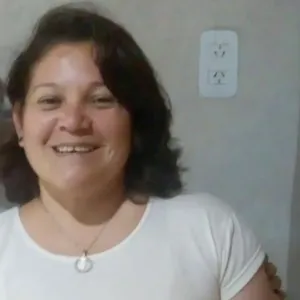 Silvina - profesor de matemáticas - Capitán Bermúdez