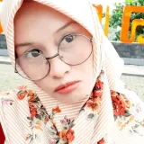 Laila - Guru pekerjaan tangan - Sigi Biromaru