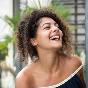 Meriem - Prof de gestion du stress - Dijon