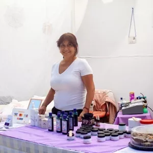 Claudia - Profesor de estética - Santiago