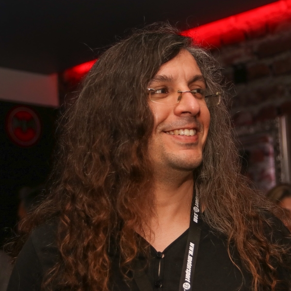 Escola de Rock Online - iniciação à guitarra, baixo eléctrico e teoria musical