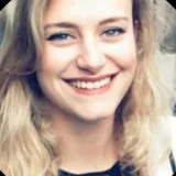 Juliette - Prof de droit - Marseille