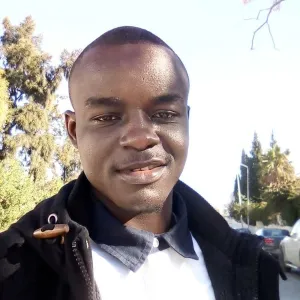 Ndah - Prof de maths - Grand Poitiers