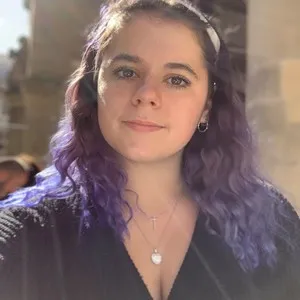 Lola - English tutor - 
