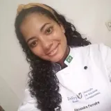 Alexandra - Professor de gastronomia - Salgado