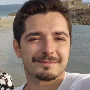 Alexandre - professeur de piano - Joinville-le-Pont
