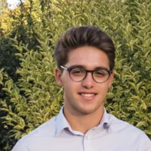 Edouard - Prof d'initiation informatique - Neuilly-sur-Seine