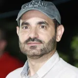 Ahmad - Fen bilimleri öğretmeni - İstanbul