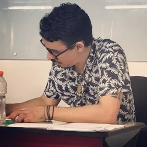 José - Professor de História (Ensino Superior) - Flávio Marques Lisboa