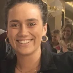 Sara - Professor de Biologia - Porto