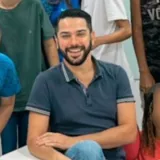 Rafael - Prof de inglês - Maracanã