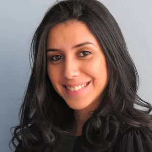 Yasmine - Prof de droit pénal - Paris 11e