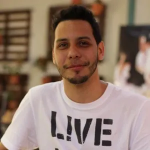 Daniel Wilson - Prof de engenharias - Centro