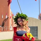 Roberta - Insegnante di scienze naturali - Siderno