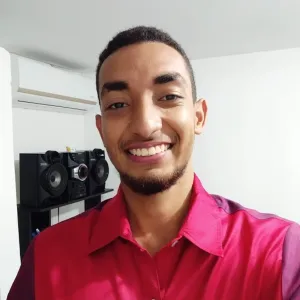 Carlos - Profesor finanzas - Montería