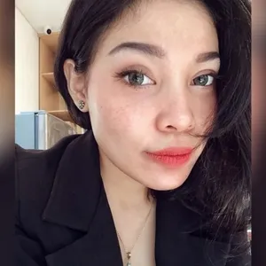 Dara - Guru bahasa inggris - Kecamatan Cibodas