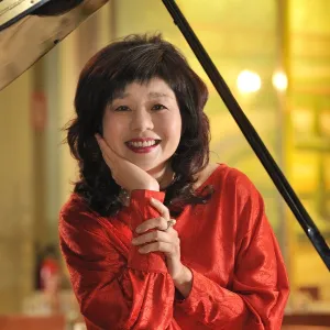 Hisako - profesor de piano - Argentona