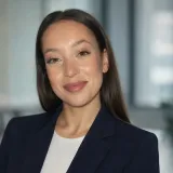 Imène - professeur de droit des affaires - Le Kremlin-Bicêtre