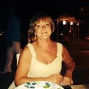 Wendy - Biology tutor - London