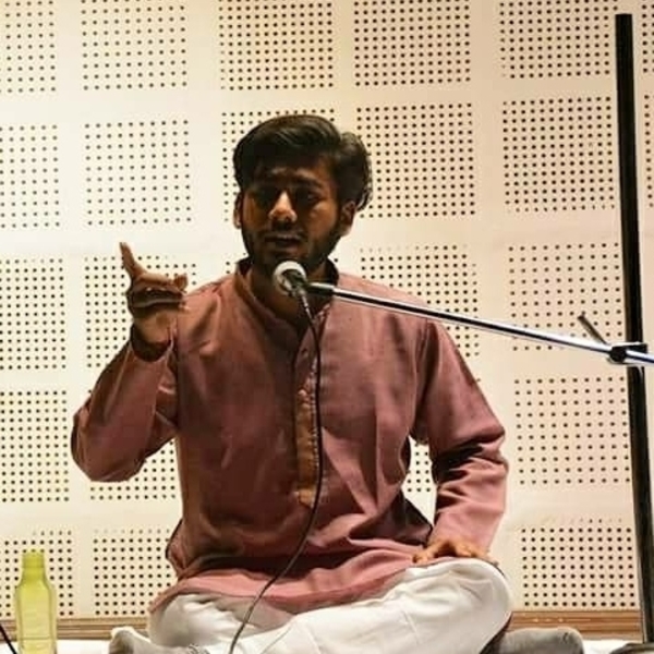 Indian classical vocalist and teacher with experience of 10 years in music and 5 years in teaching.