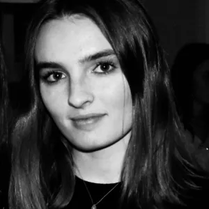 Emma - Prof de maths - L'Union