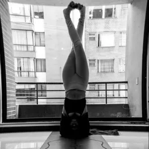 Leal - Profe de yoga - Bogotá