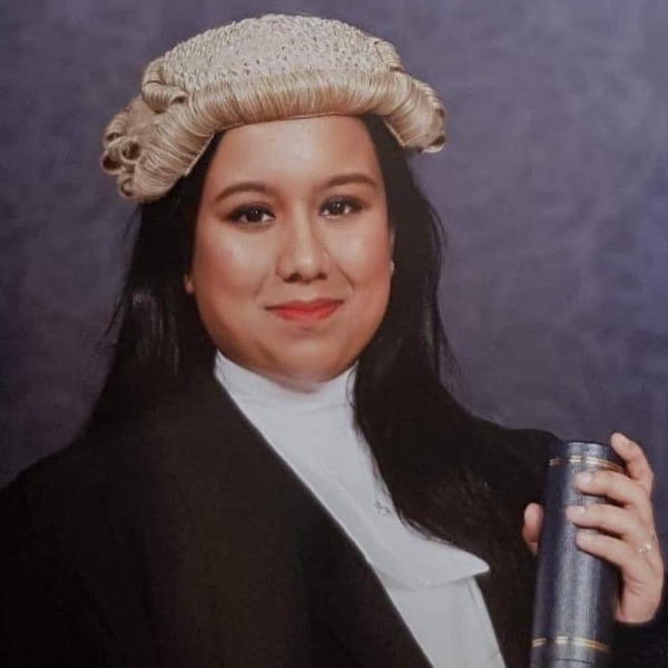 Barrister-at-Law, LLM in Law, LLM in Banking and Finance-offering Law lessons including undergrad and Masters lessons in London