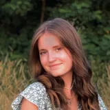 Chloé - Prof de physique - chimie - Retournac