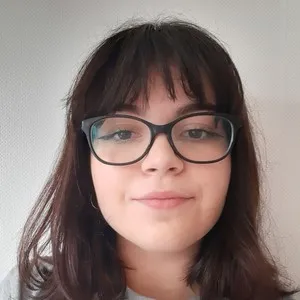 Estelle - Prof d'aide aux devoirs - Reims