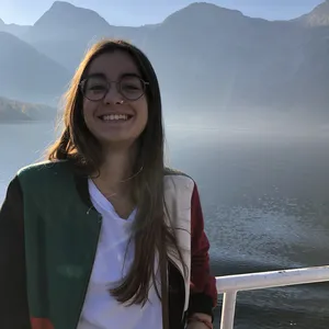 Louise - Prof d'anglais - Grenoble