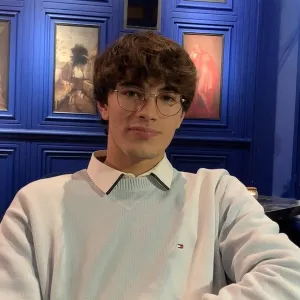 Augustin - Prof de maths - Paris 15e