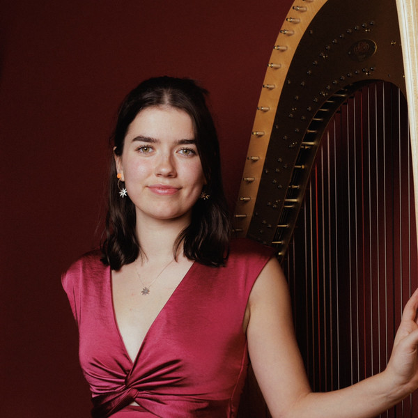 Irish London-based harpist with a passion for teaching all ages and levels - whether it’s to work towards grade exams or just for fun! Harp & Music Theory Lessons available.