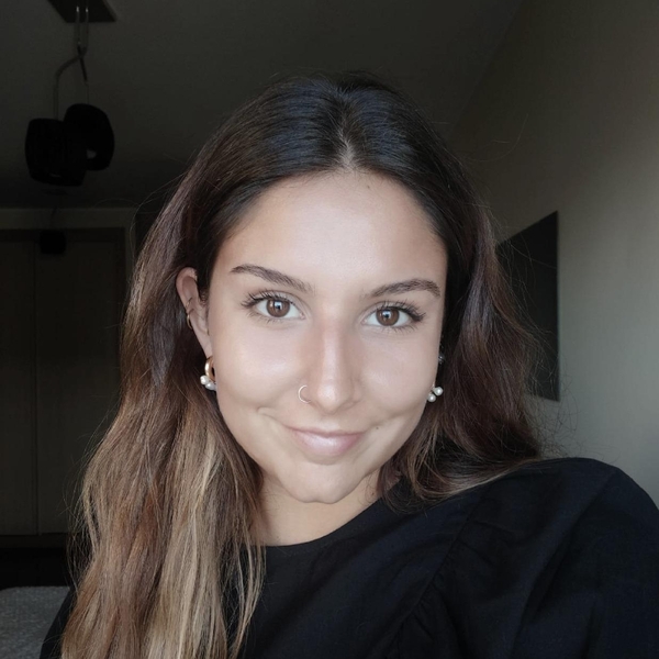 Estudante de Mestrado dá aulas de Design Gráfico e Digital no Porto
