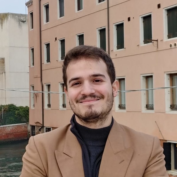 Polimi Master student offering a 1 to 1 preparation course for the architecture exam for Politecnico di Milano. Scored 59,5/90 in the entrance exam of 2019, entered 2nd. I will provide you with previo