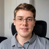 Miguel - Professor de Leitura - Niterói