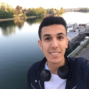 Massinissa - Prof de maths - Choisy-le-Roi