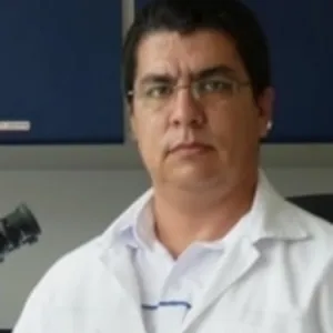 Alexander - Profe de química - Ciudad Obregón