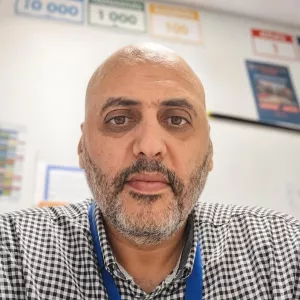 Hussain - English tutor - Erith