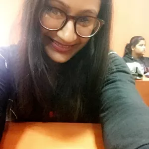 Ayushi - Art And Design teacher - Kanpur
